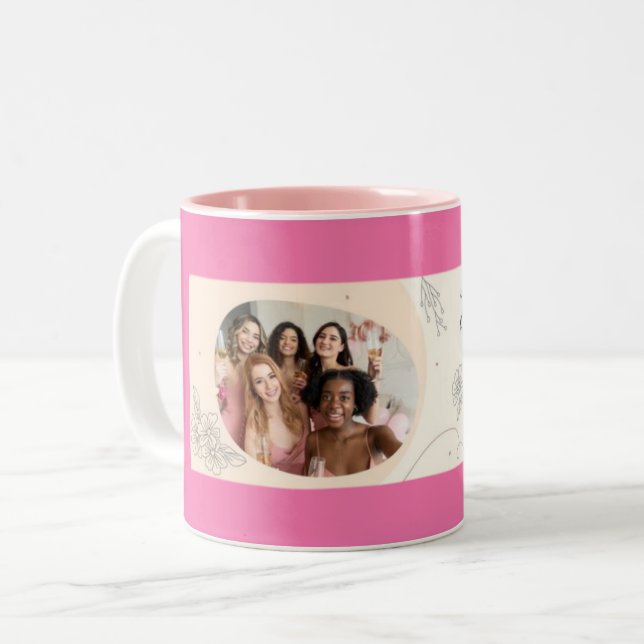 Roligt Hand-Drawn Bachelorette Party Mugg - Celebr (Framsida vänster)