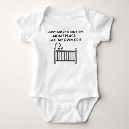 Roligt, Har Bara Fyttat Från Mors Ställe - Fått Mi T Shirt