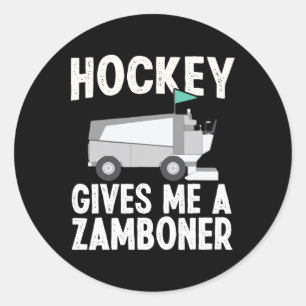 Roligt Hockey Ge Me A Zamboner Hockey Player Winte Runt Klistermärke