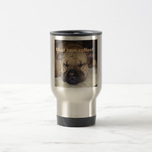 Roligt kaffe reser koppen resemugg