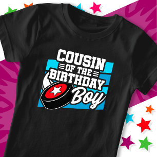 Roligt Kids Hockey Party Cousin från födelsedagstj T Shirt