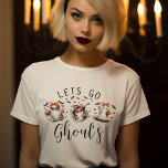 Roligt Lets Go Ghouls Halloween T Shirt<br><div class="desc">Få redo för Halloween firande, tjejer! Vi presenterar vår Roligt Ghouls Night matchande t-shirts - perfekten som tillägg till din sagda kväll med flickorna. De här skjortorna är en must-have för alla halloween-vänner, men de har lekfull men feminin spöken med stjärnor och fladdermus i orange och svart. Vare sig du...</div>
