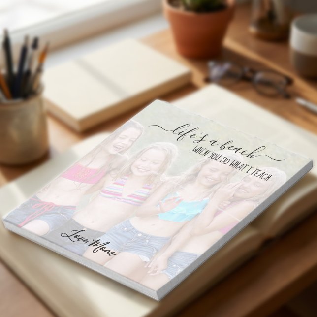 Roligt Livet är en strand Sassy Mamma Anpassad bil Anteckningsblock (Personalized Photo notepad with semi-opaque full page photo and editable wording)