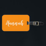 Roligt Lu för Trendiget Anpassat namn Coola för  i Bagagebricka<br><div class="desc">Anpassa den här roligten,  trendigets calligraphy-bagagetapp med ditt namn! Det här är den ljusa orangen. Underbar för sommarsemestern,  möhippor,  sommarläger eller påsklov!</div>