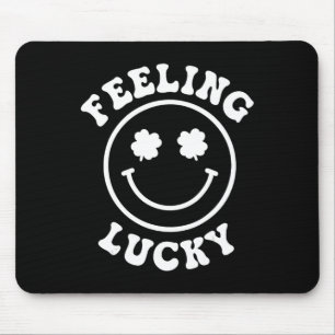 Roligt Lucky Smile Ansikte St. Patrick Day Musmatta