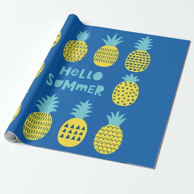 Roligt med ananas. presentpapper (Utrullad)