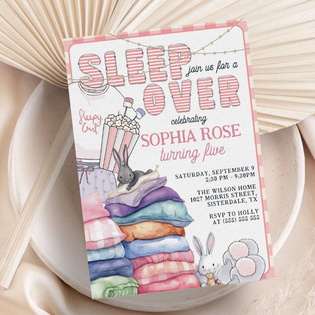 Roligt Modern Rosa Sleepover Födelsedagsfest Inbjudningar (Skapare uppladdad)