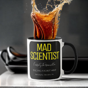 Roligt Namn Mad Scientist Mugg