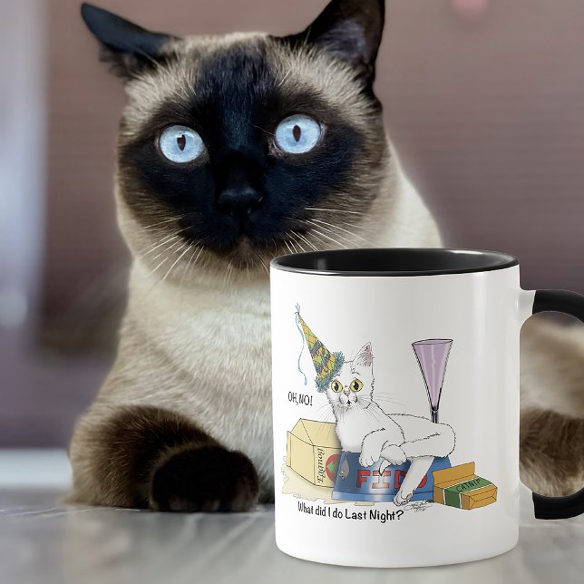 Roligt nyårsafton efterdyningar vit katt mugg (Skapare uppladdad)