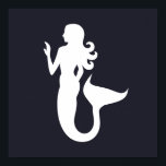 Roligt- och matsilhuett av en SJÖJUNGFRU | Poster<br><div class="desc">| SJÖ Life | NAUTISKT | BOATNING | ANCHOR | SJÖ Life | LIVET ÄR BÄTTRE I SJÖ | ROLIGT | CHIC | ENKEL | VATTEN | TILLBEHÖR TILL ROLIGT-BOATDEKOR FÖR HEMMET | NAUTISK TROPISK HEMDEKOR | KLASSISK SILHOUETTKONSTRUKTION | BEACH | SEA | OCEAN DECOR HOME BOAT ACCESSORIS | CAPTAIN...</div>