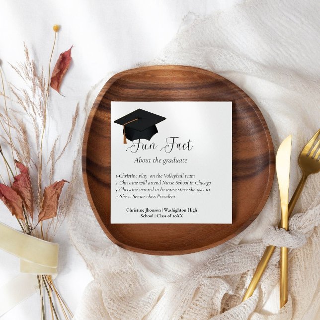 Roligt om blöjor från student studenten pappersservett (Skapare uppladdad)