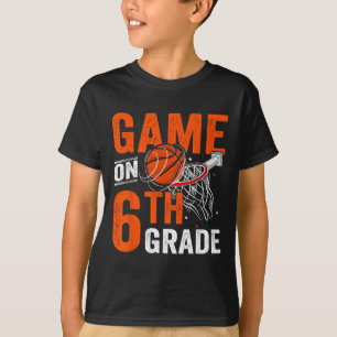 Roligt på den sjätte Klass basketbollen första dag T Shirt