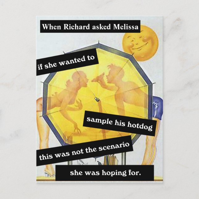 Roligt par på stranden med varmkorv Personligt Vykort (Framsida)