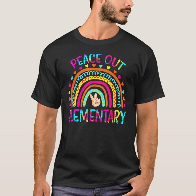Roligt Peace out Elementary Rainbow, skolans sista T Shirt (Framsida)
