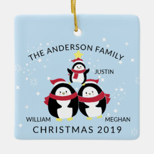 Roligt Personlig Familj med 3 Penguins jul Julgransprydnad Keramik