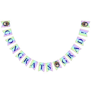 Roligt, regnbågsfärgat Rand Studenten-foto Vimplar