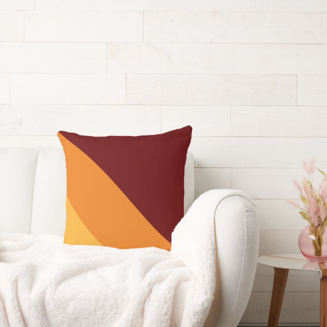 Roligt Retro Deep Red Orange Golden Gult Rand Kudde (Soffa)