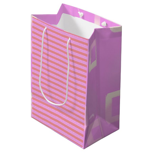 Roligt Rosa Geometric Rand (Framsidan Vinklad)