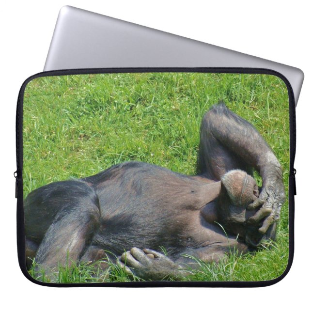 Roligt schimpansdjur laptop sleeve (Framsidan)