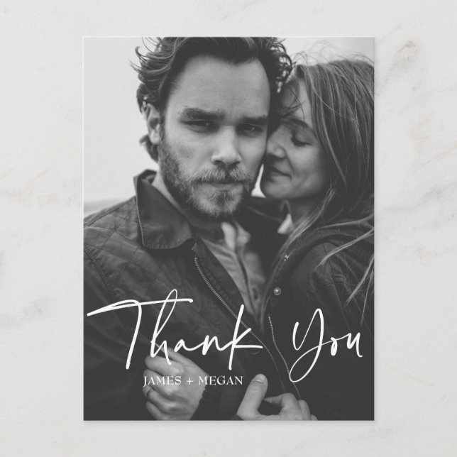 Roligt Script Calligraphy Photo Bröllop Tack Vykort (Framsida)