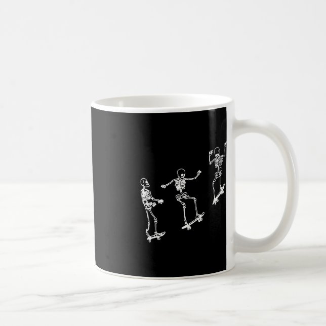 Roligt Skeleton Skateboard Halloween Skateboarding Kaffemugg (Höger)