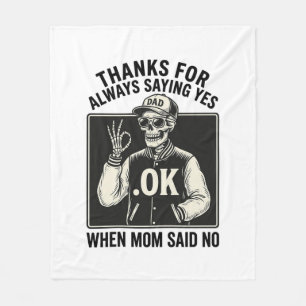 Roligt skelett pappa säger ja vintage t-shirt Desi Fleecefilt