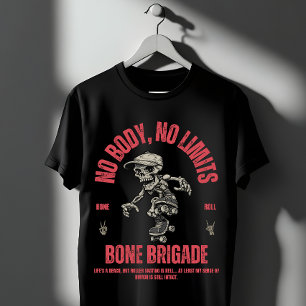Roligt skelett rullskridskoåkning Bone Brigade T Shirt