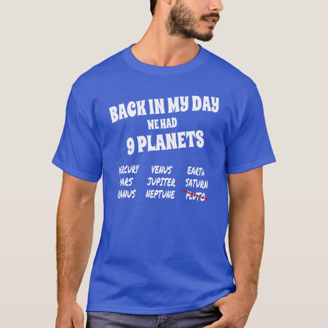 Roligt sol- system, 9 planet tee shirt (Framsida)