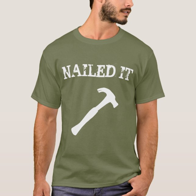 Roligt som spikas det tee shirt (Framsida)