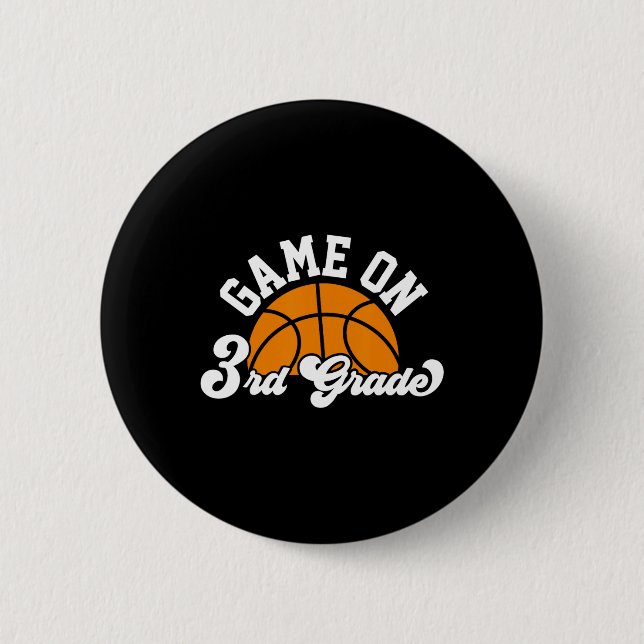 Roligt spel på den tredje Klass-basketbollen först Knapp (Framsida)