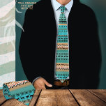Roligt Teal Orange Cats Mönster Slips<br><div class="desc">Ta en titt på den vackra,  moderna halsen som är gjord med teal och orange färg med en blandning av mönster och katthyllor. Det går bra med gult,  svart och annat färg. Det skulle ge honom en underbar gåva,  make,  broder,  morbror.</div>