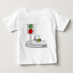 Roligt tecknadbirykte av Walk går inte signalerar T Shirt
