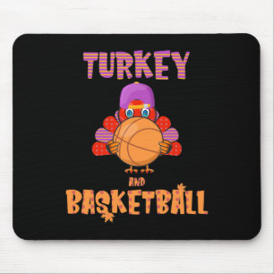 Roligt Thanksgiving Turkiet spelar basketboll Mana Musmatta