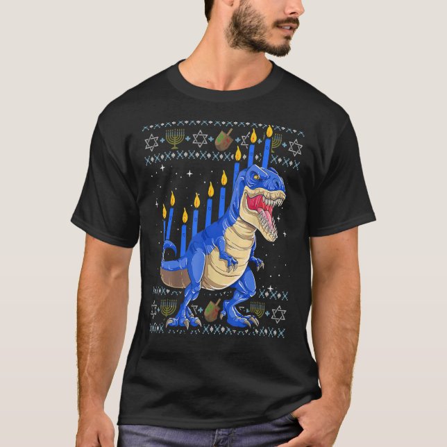 Roligt Ugly Hanukkah Sweater Menorasaurus Rex Dino T Shirt (Framsida)