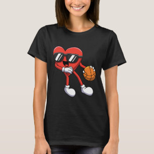 Roligt Valentines day Heart som spelar Bysketbyll T Shirt