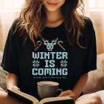 Roligt Vintern kommer att bli klar T Shirt<br><div class="desc">Gå in i helgdag med den här Roligten...  -... den vackra julskjortan! Perfekt för att matcha familjekonfigurationer har den en lekfull "Winter is Coming"-design,  anpassade med din familj namn. Mysigt,  festlig och fullt av helgdag cheer!</div>