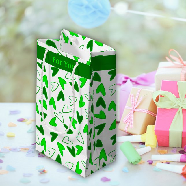 Roligt Vita Hjärter i Grönt Mönster (Fun Whimsical Green White Hearts Pattern Small Gift Bag)