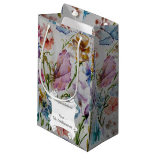 Roligt Vitaktiga fjärilar och blommor