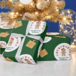 Roligten Anpassat namnskript för grönt Gingerword  Presentpapper<br><div class="desc">En söt gingerbrödspojke och flicka mönster på vita cirklar med presentboxen presenter, allt på gröntens bakgrund, kommer på ett utmärkt sätt att hjälpa till att dekorera dina gåvor till jul. Känn julhelgens värme och glädje när du användor den här roligten, enkelt, modernt, anpassat namn, helgdag som är papper. Anpassa kopian...</div>