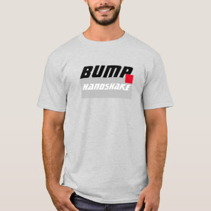 Roligtens armbåghandskakning, Social Avstånd T Shirt