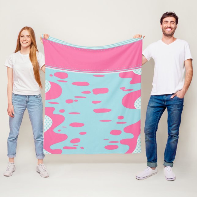 roligtens rosa fleecefilt (På plats)