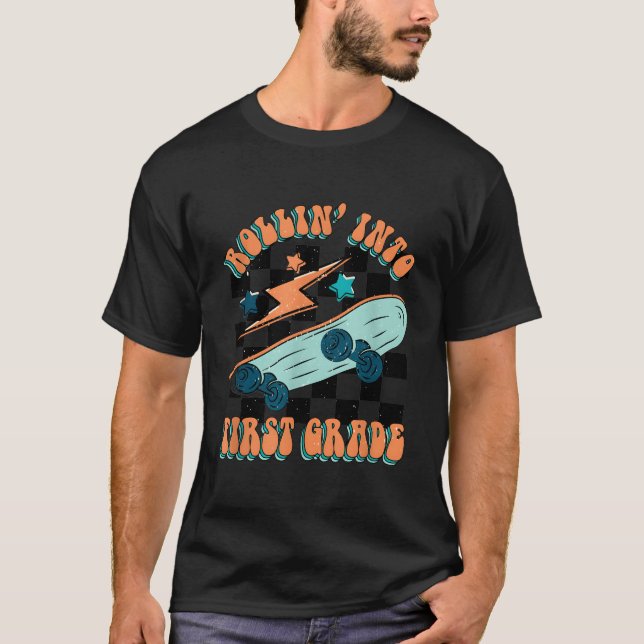 Rollin' i Skateboard S't Klass S' T Shirt (Framsida)