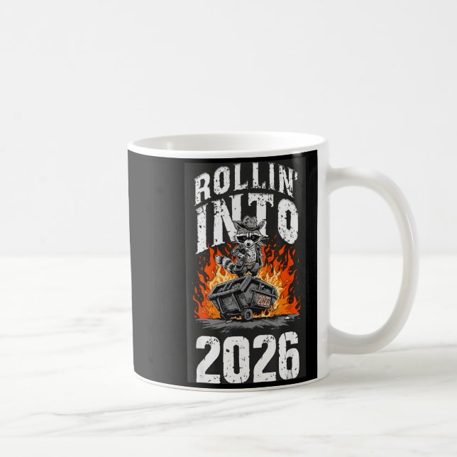 Rollin Into 2026 Raccoon Funny Dumpster Fire 2025  Kaffemugg (Höger)