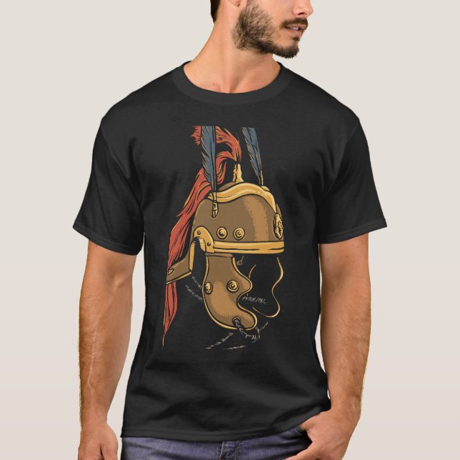 Roman Helmet Modern Black Art Trendig T Shirt (Framsida)