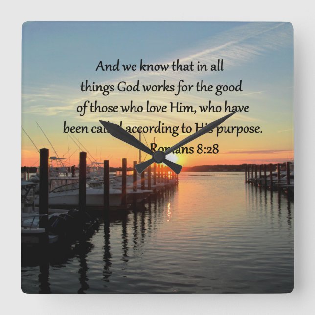 ROMANS 8:28 SUNSET FOTO DESIGN FYRKANTIG KLOCKA (Framsida)
