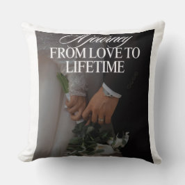  Romantic Anniversary Gift Cushion - Elegant Coupl Kudde