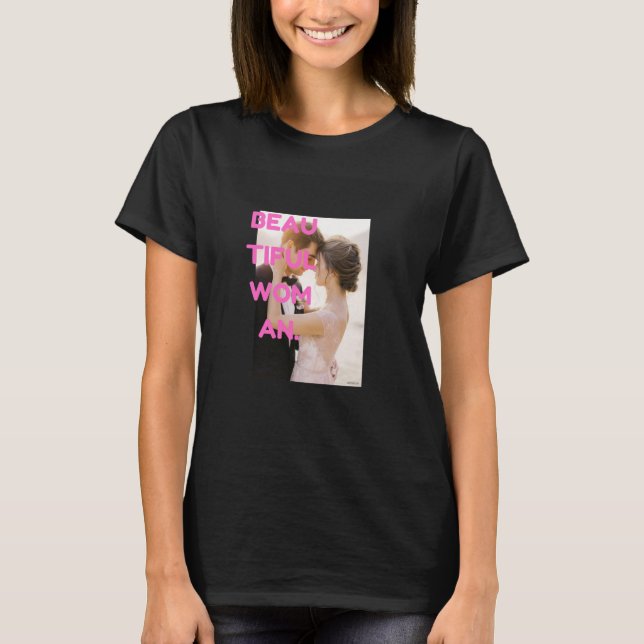 Romantic Beautiful Woman Art T-Shirt – Elegant Fem (Framsida)