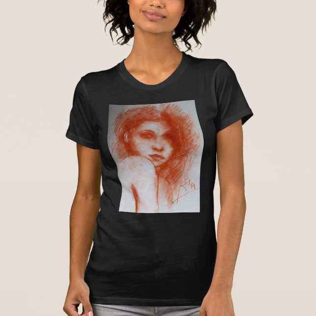 ROMANTIC BEAUTY/Woman Porträtt i Sepia Brown T-shirt (Framsida)