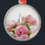 Romantic Bröllop Kärlek Soft Rosa Flower Bouquet Julgransprydnad Metall<br><div class="desc">Romantic Bröllop Kärlek Soft Rosa Flower Bouquet</div>