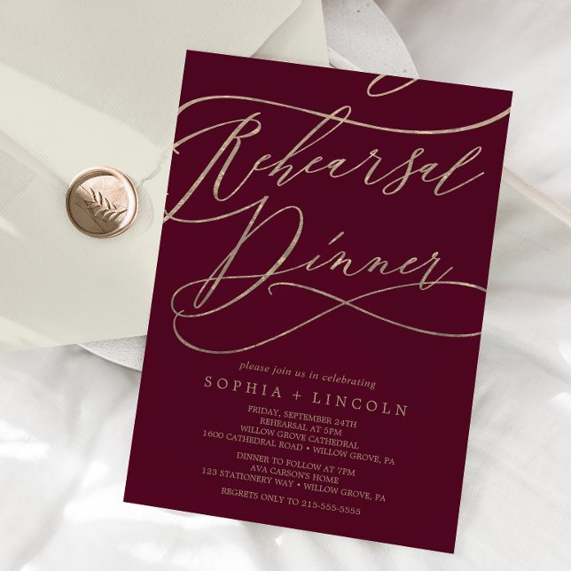 Romantic Burgundy Calligraphy Rehearsal Dinner Inbjudningar (Skapare uppladdad)